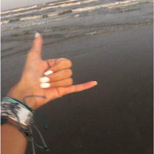 Meet your Posher, Eva